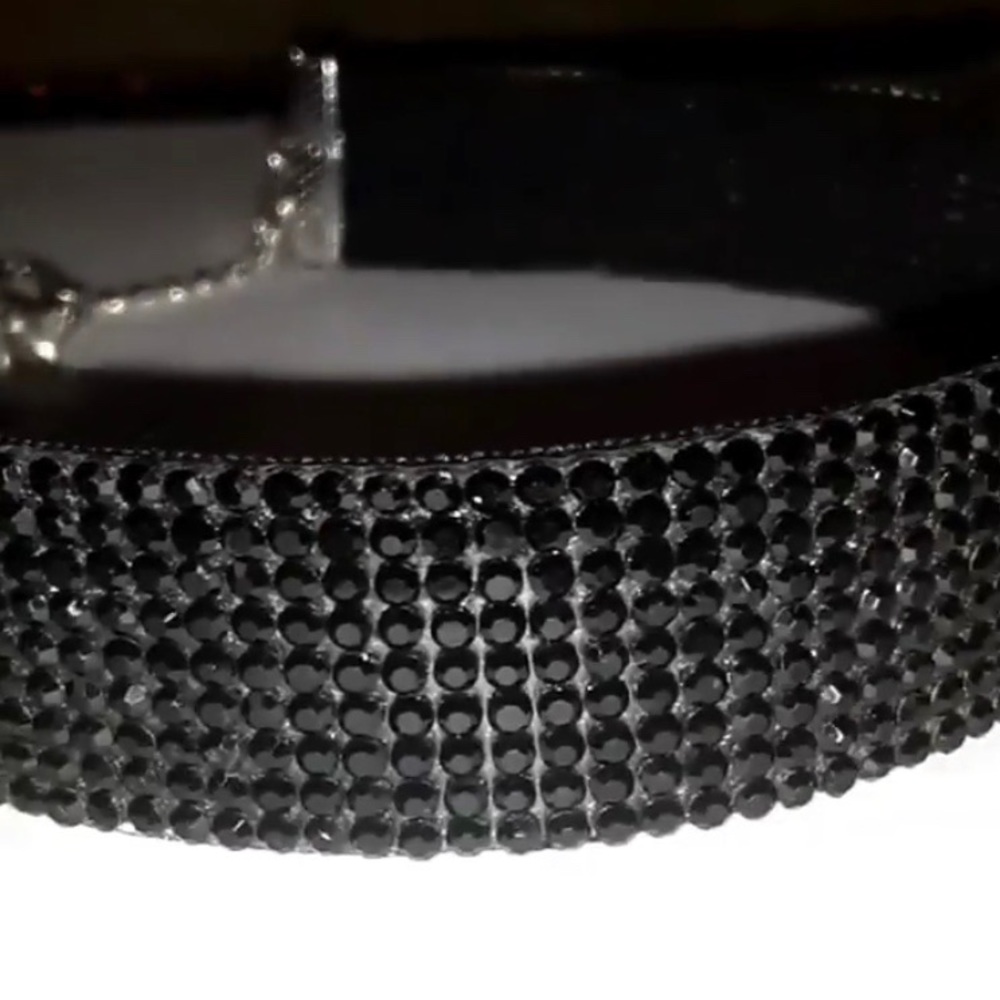 Black Bling Choker 🖤 - Picture 4 of 6